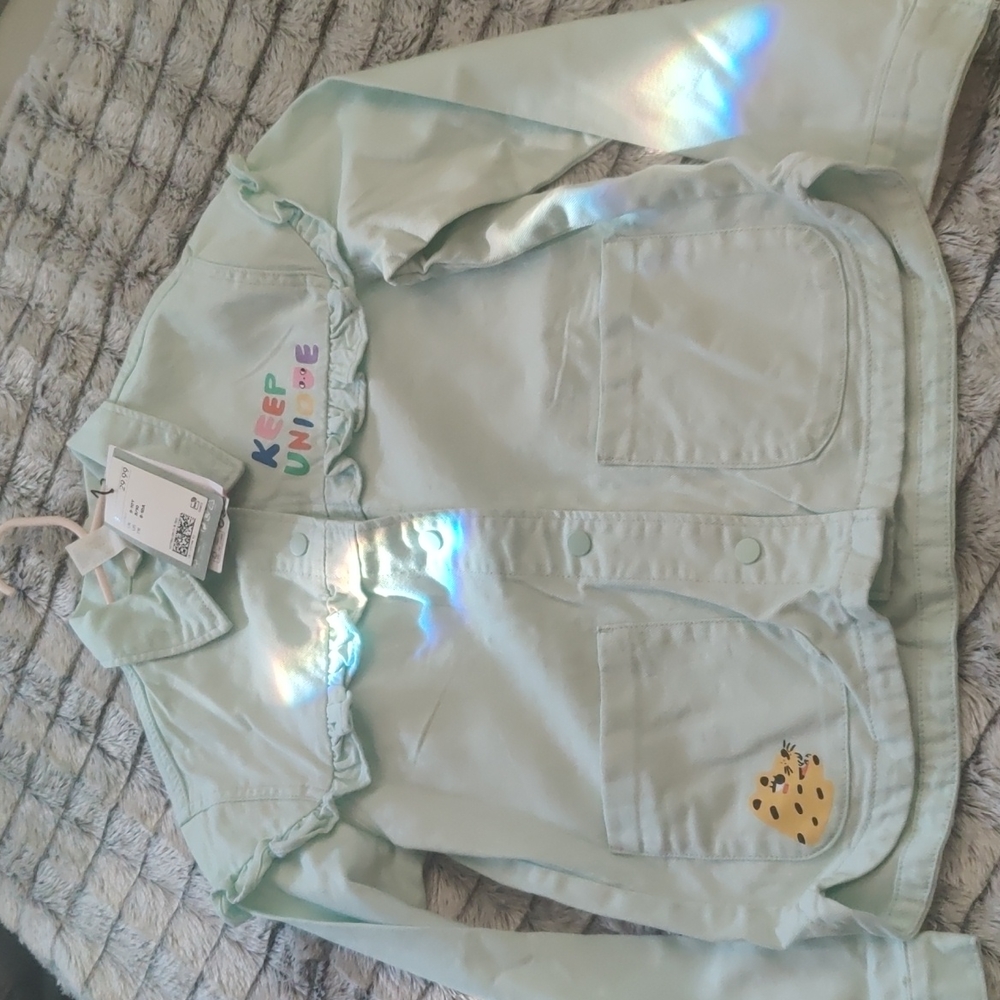 Brand New H&M 8/10 jean jacket